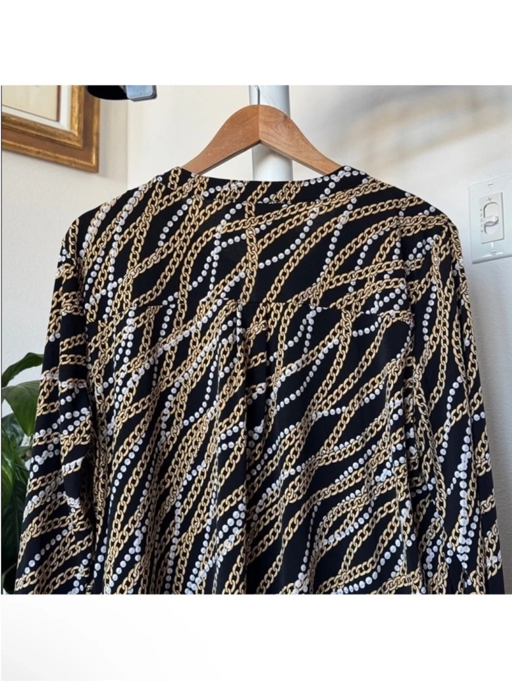 Michael Kors Top Blouse Sz XXL Zip Up Logo MK  Black Gold Chain Pearl Print